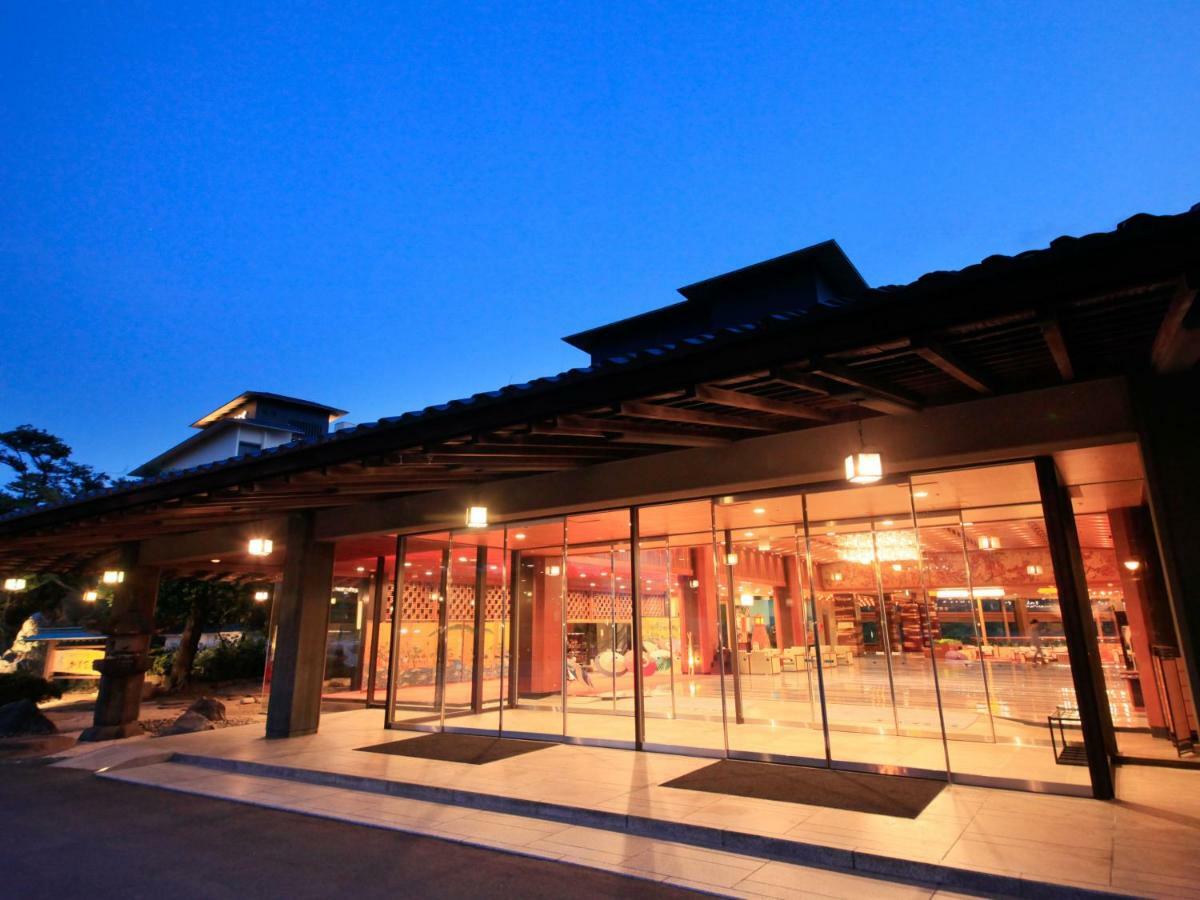 ยามาชิโระ ออนเซน มิยาบิ โนะ ยาโดะ คางะ ฮยากุมังโงกุ Hotel คากะ ภายนอก รูปภาพ